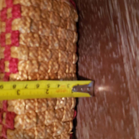 Vintage! 1970's Basket Weave Purse! 2XHost Pick - Picture 10 of 10